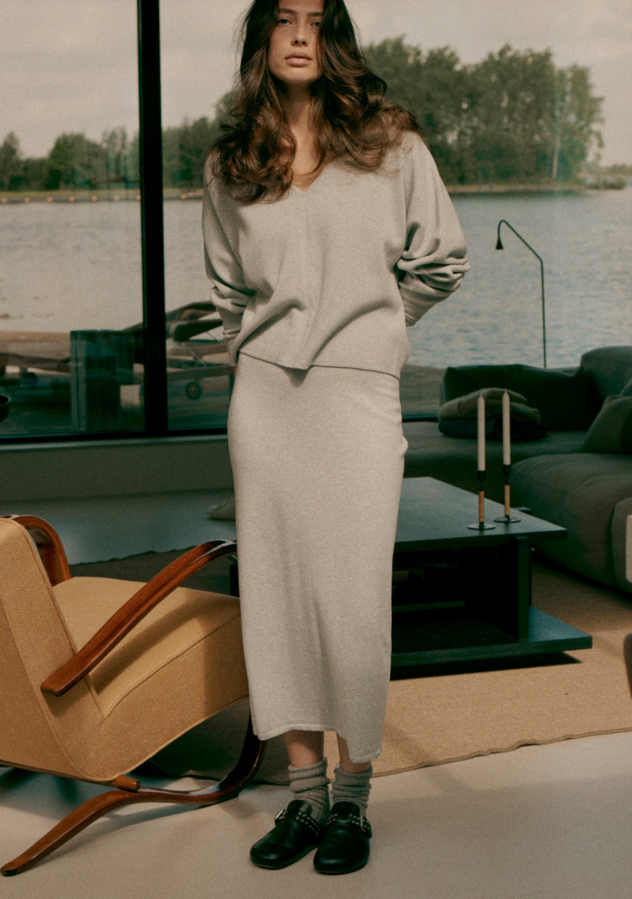 Skirt longue droite gris mailles fines