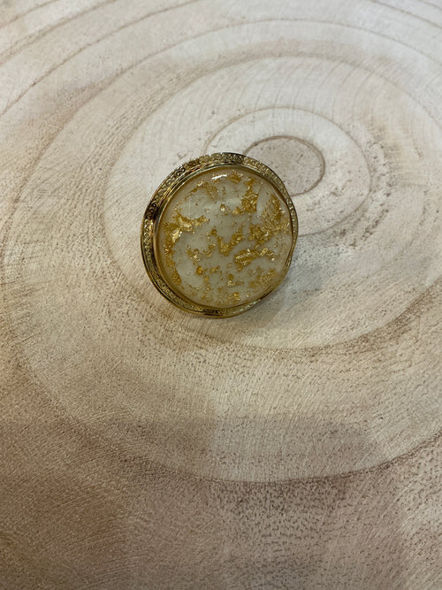 Bague ronde dorée blanc éclats dorés - bijou femme Kefi Concept Store