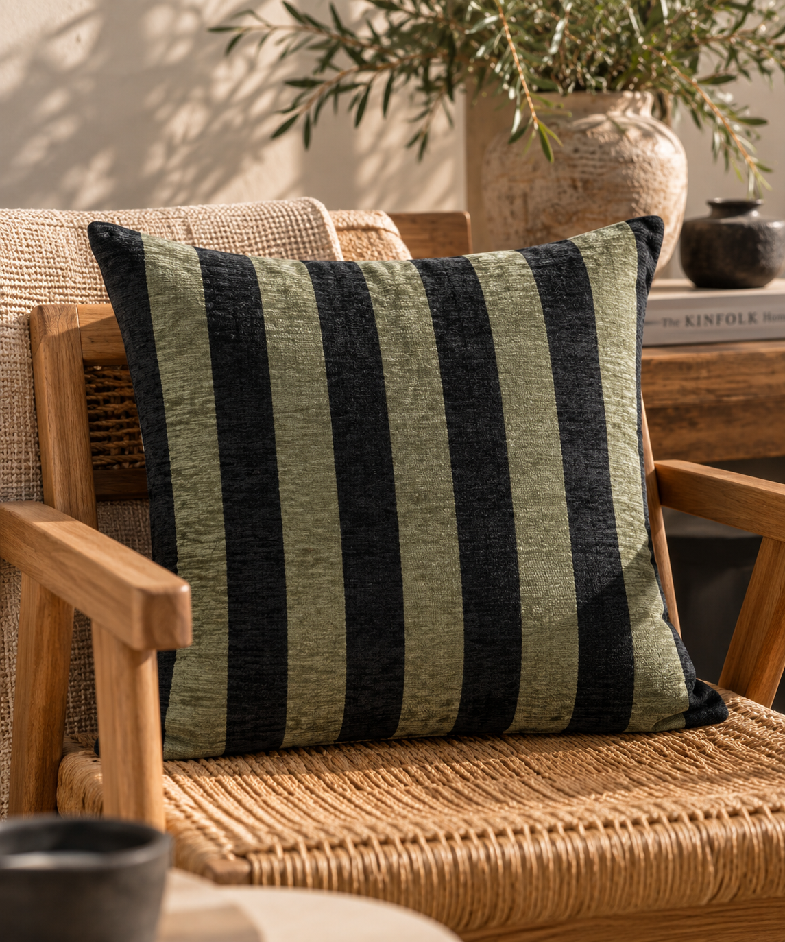 Coussin Stripes Kaki noir