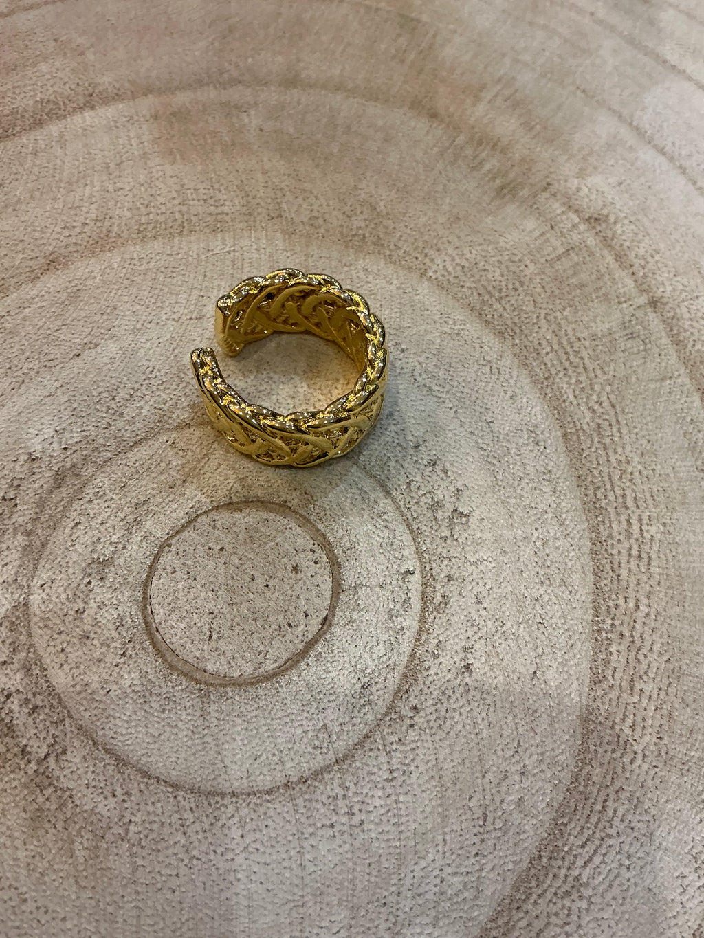 Bague tressée dorée large