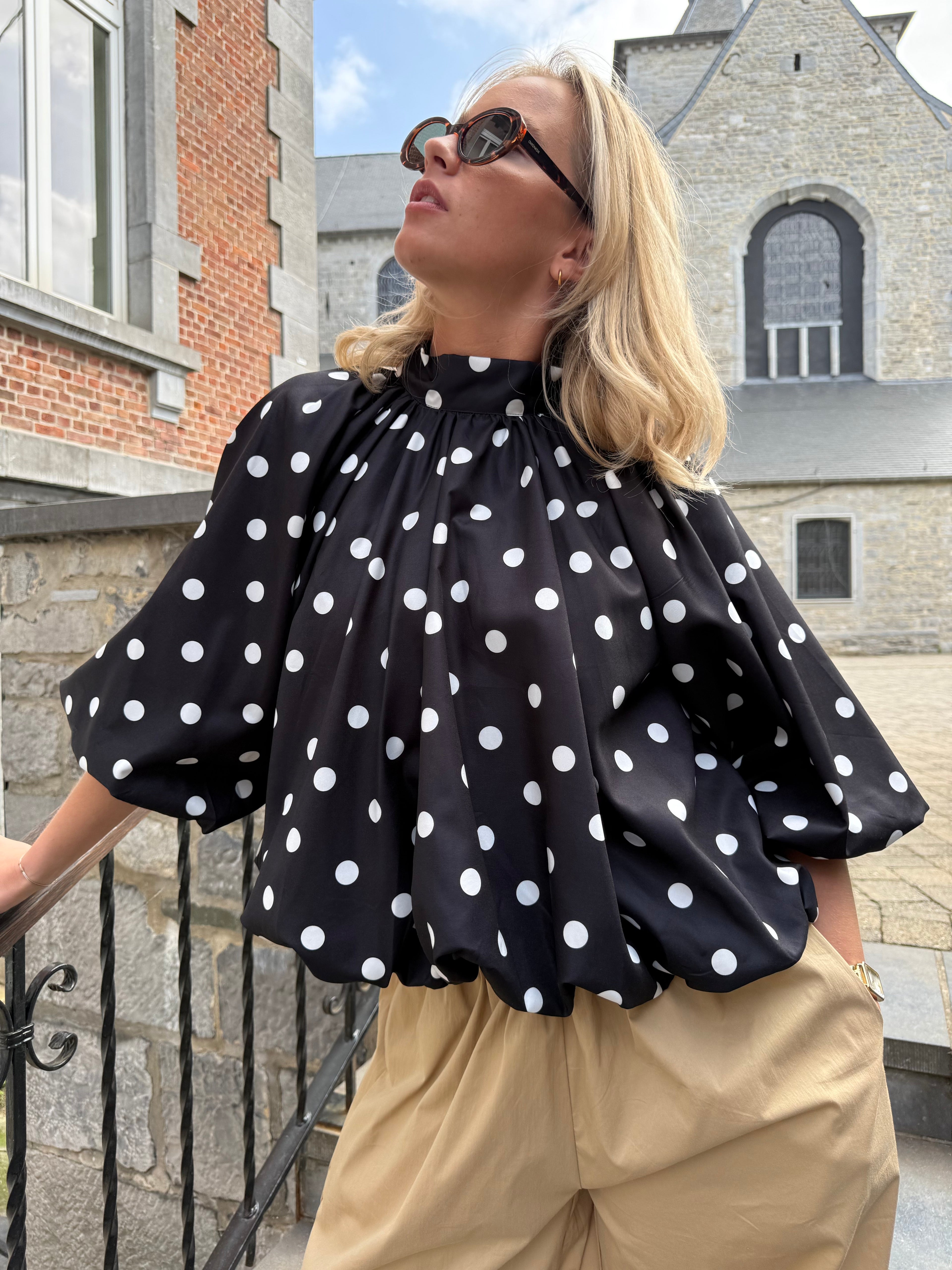 Blouse Apolline en noir à pois