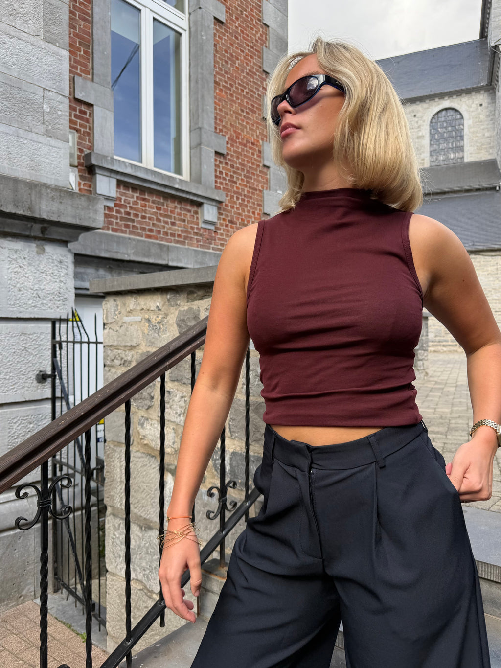 Top Mary