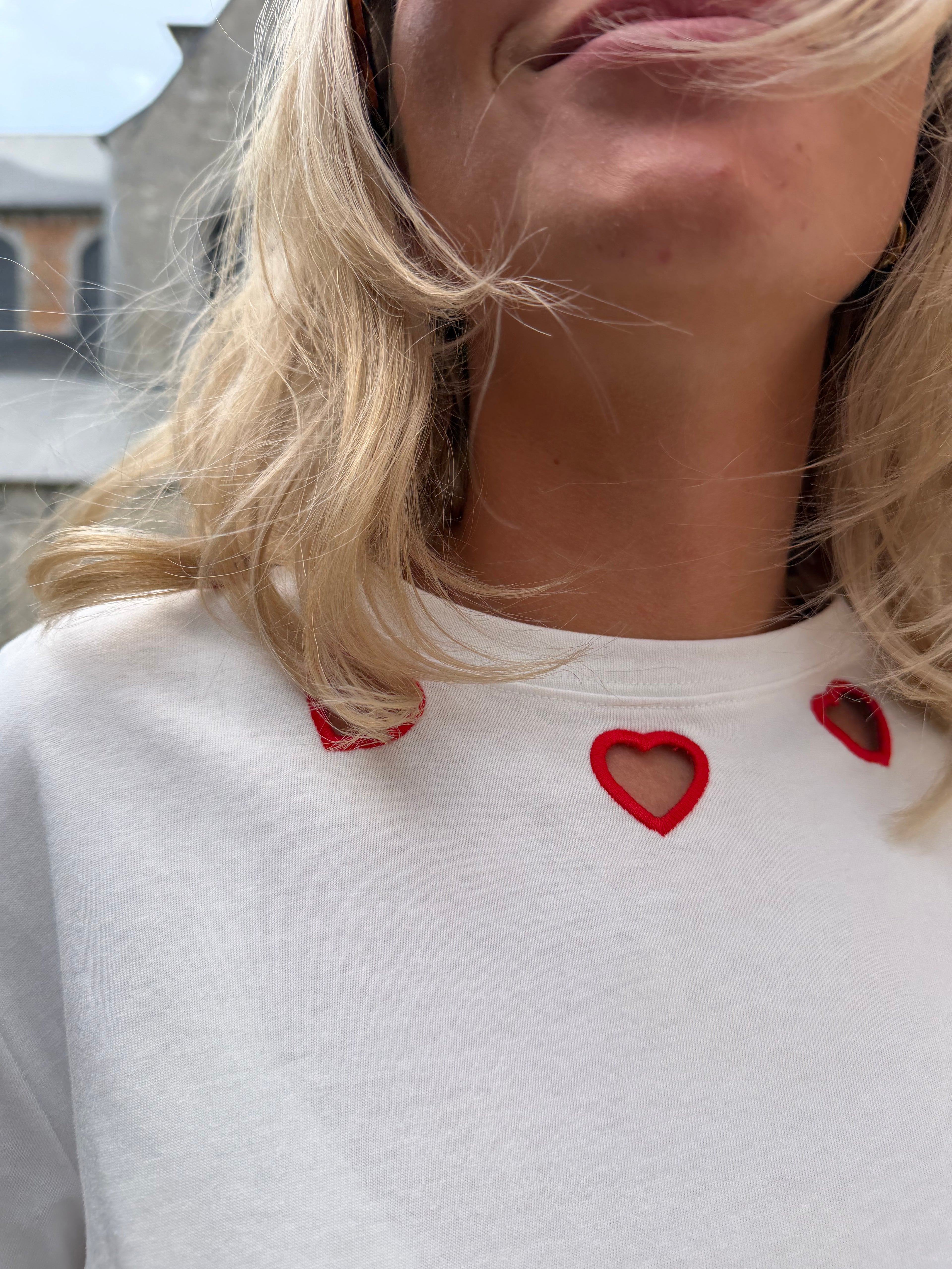 T-Shirt col ♡ rouge