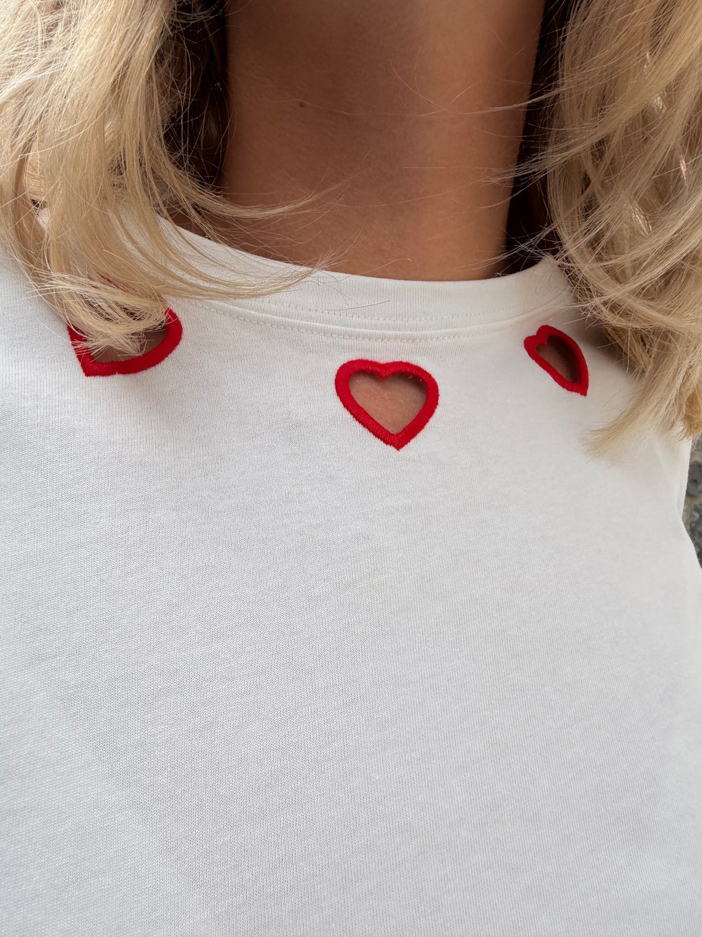 T-Shirt col ♡ rouge