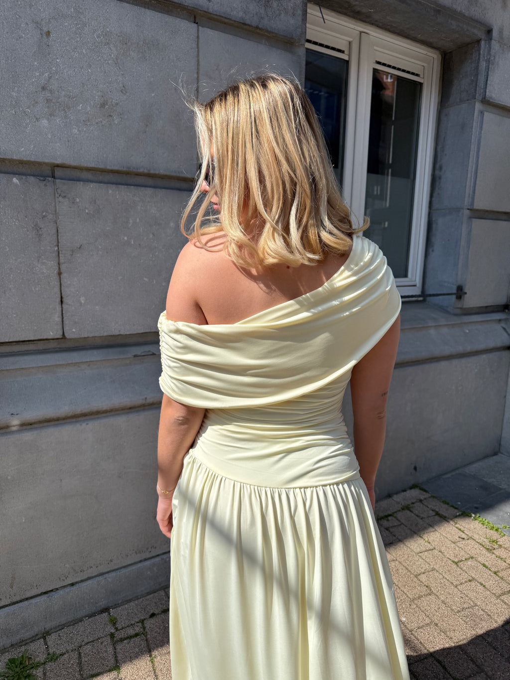 Robe Muse drapée une épaule - mode femme Kefi Concept Store
