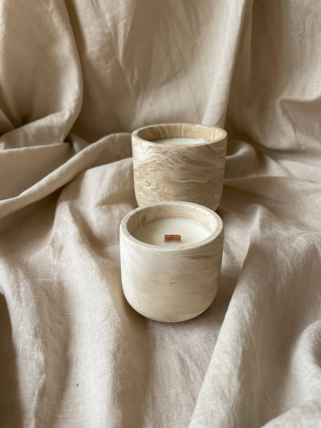 Bougie parfumée 'velours de baies & vanille' en cire de soja: Groß (240gr) - senteur parfumée Kefi Concept Store