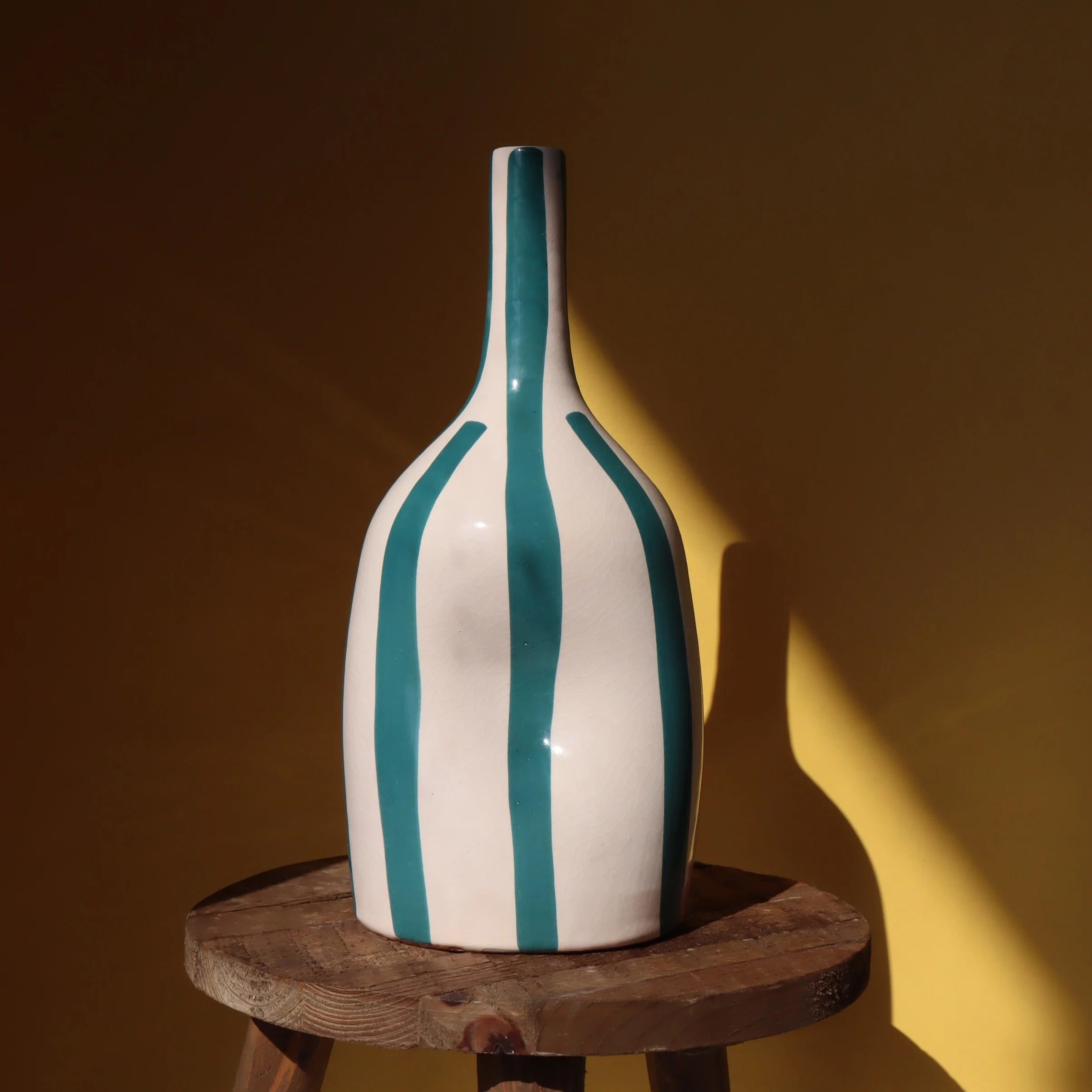 Vase soliflore déformé rayé- bleu canard