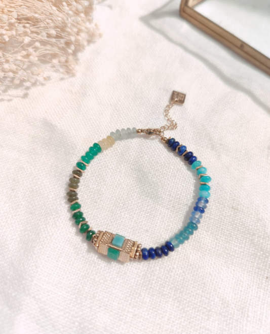 Bracelet pierre bleue / doré