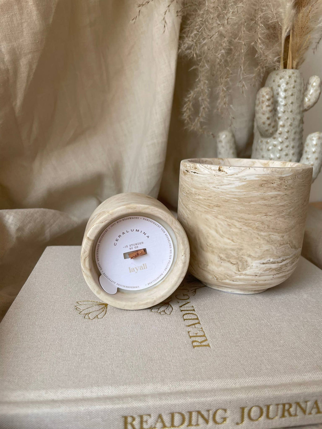 Bougie parfumée 'layali' en cire de soja: Groß (240gr) - senteur parfumée Kefi Concept Store