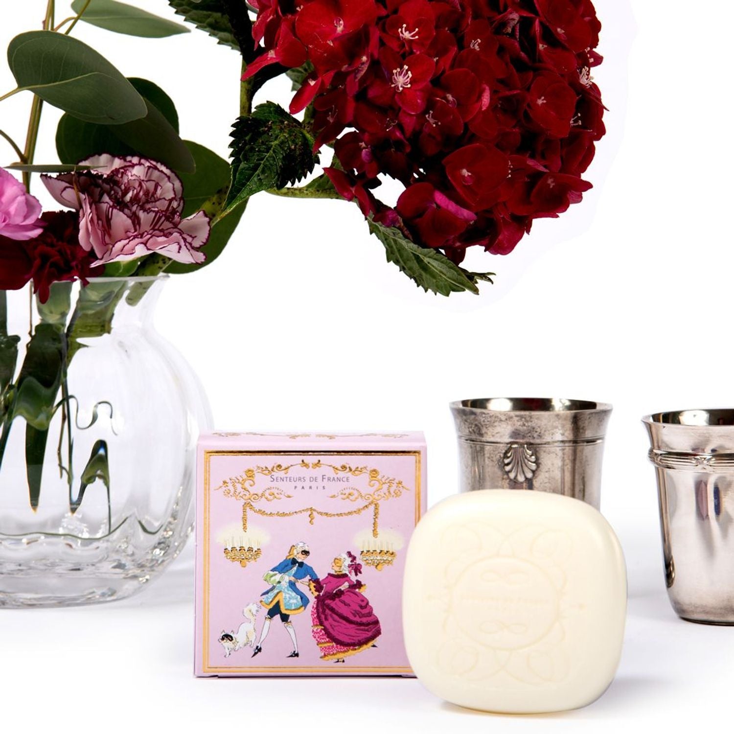 Savonnette Parfumée violette "Bal masqué à Versailles" - senteur parfumée Kefi Concept Store