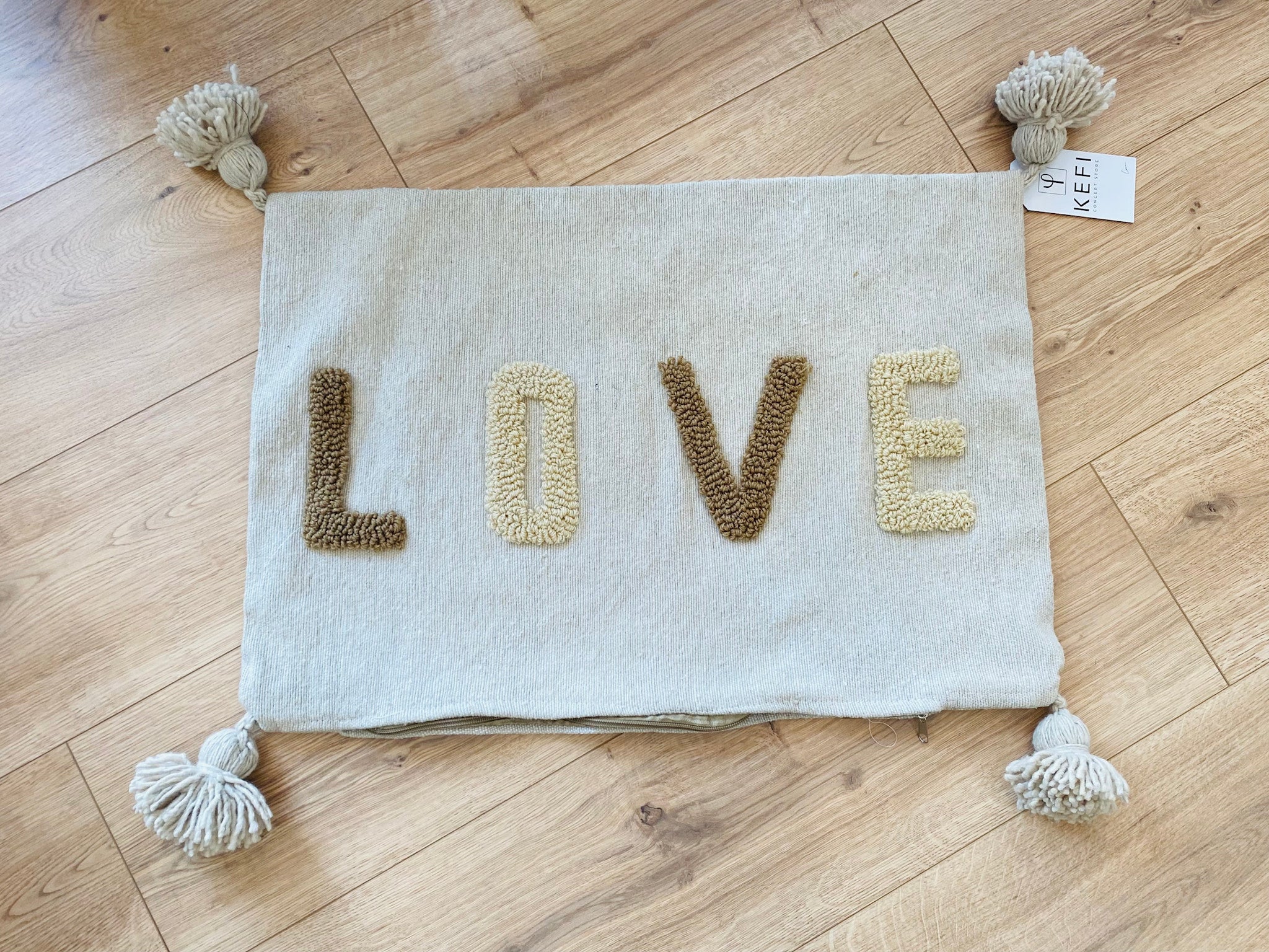 Housse de coussin LOVE / beige - beige artisan marocain