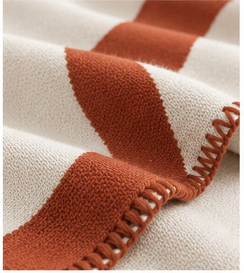 Plaid graphique terracotta et blanc – Motif organique