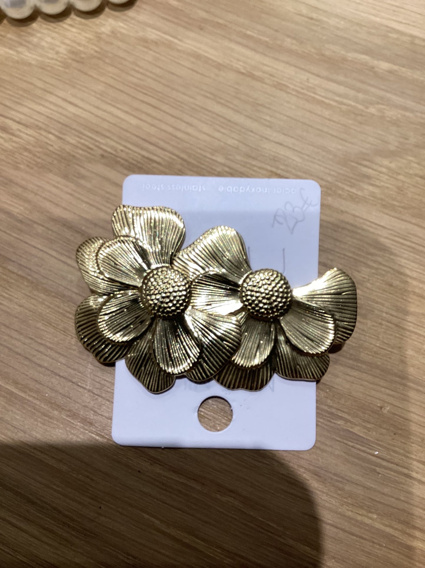 B.O 23 dorées feuilles plates