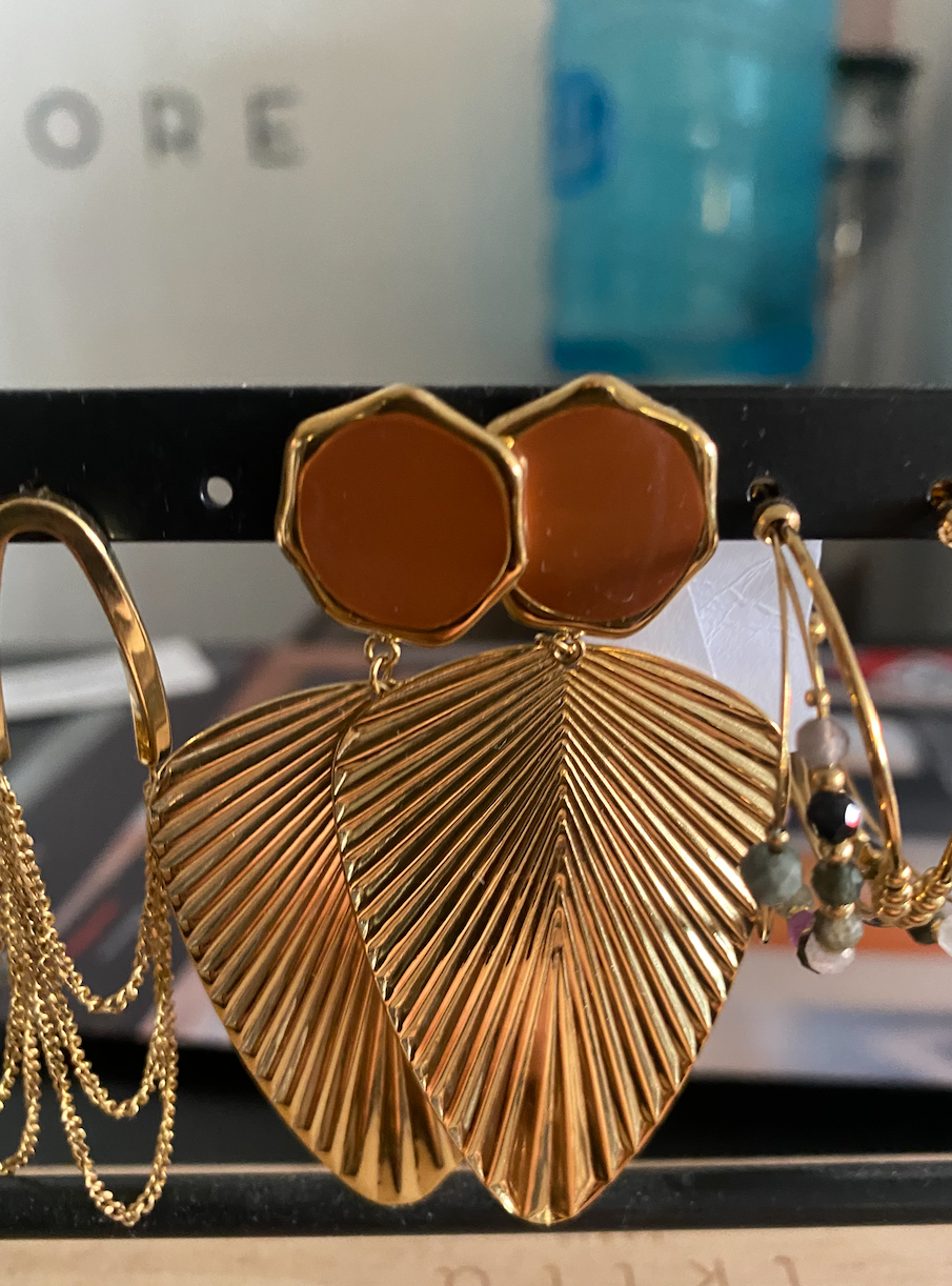 Boucles d'oreilles feuille et pierre