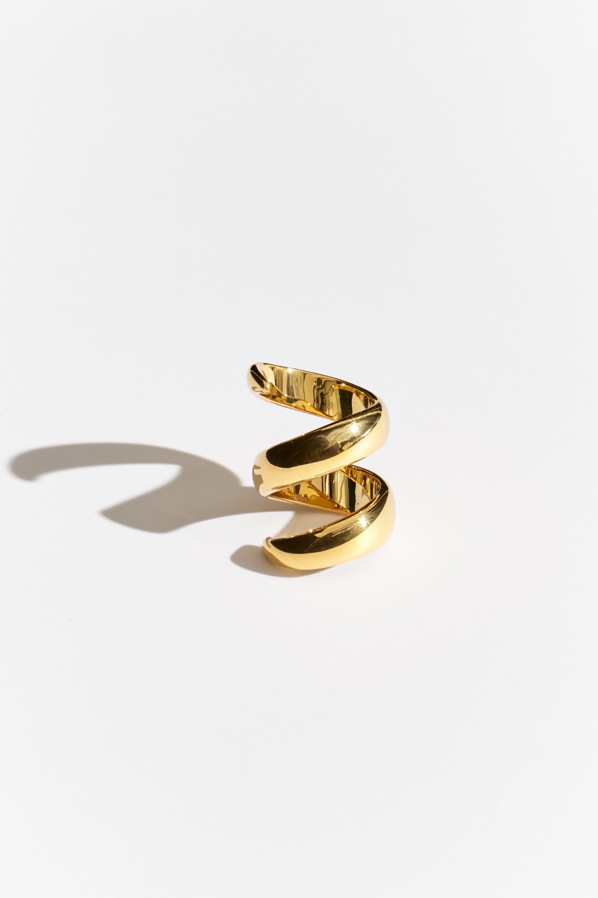 Bague Large spirale dorée - bijou femme Kefi Concept Store